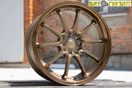 Диск литой Volk Racing CE28 R17*7.5 5*100/114.3 ET +35 ЦО 73,1мм (D210)